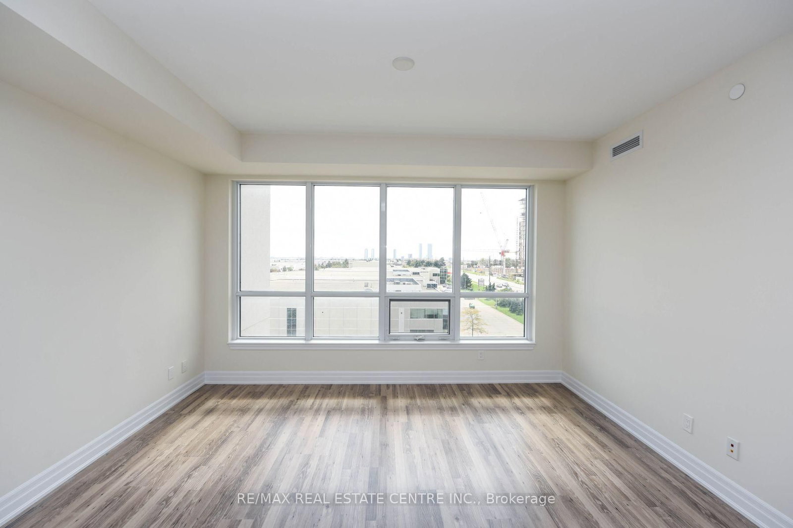Condo for sale at 508-9075 Jane Street, Vaughan, Ontario, L4K 0L7 - Concord - MLS: N12968772