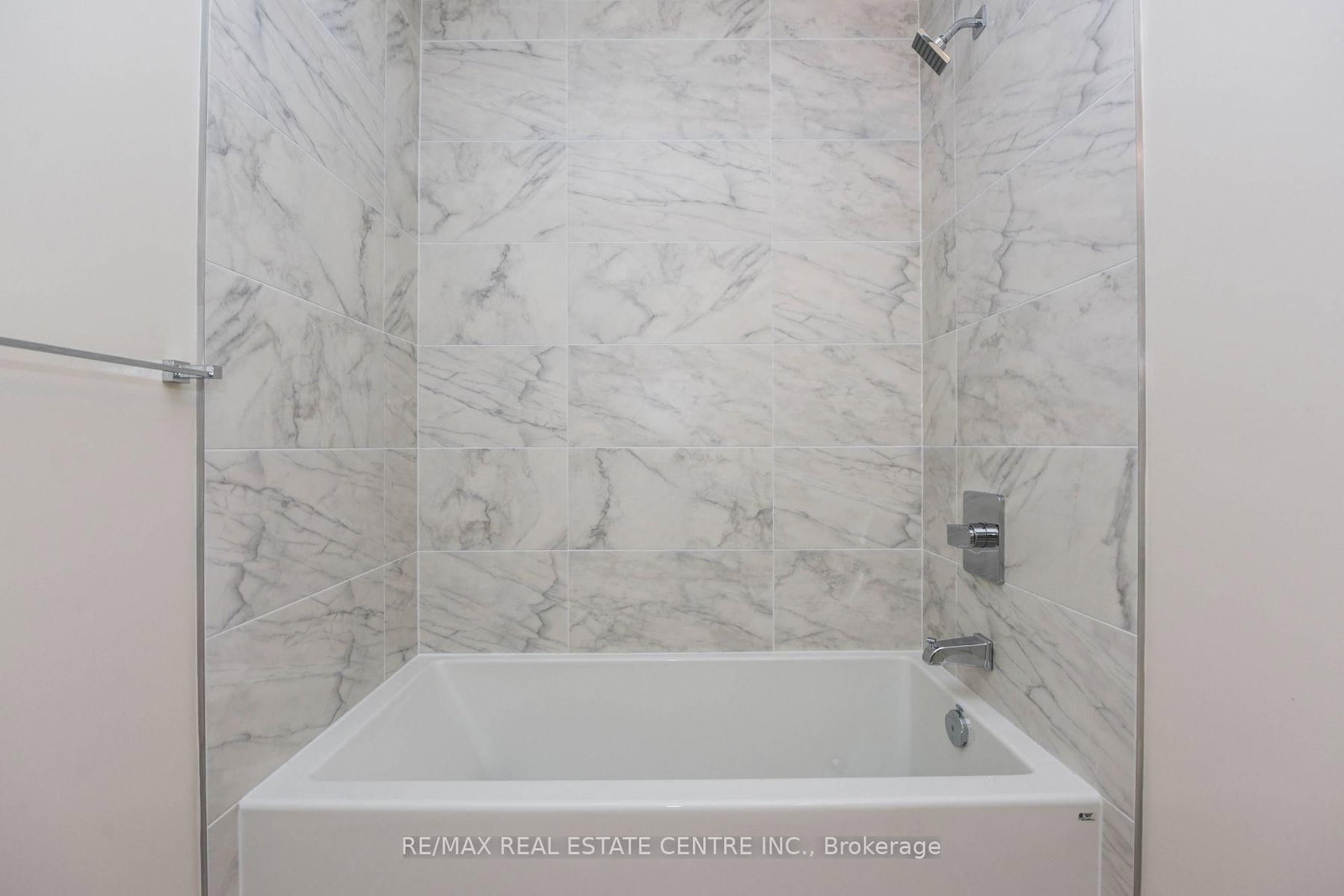 Condo for sale at 508-9075 Jane Street, Vaughan, Ontario, L4K 0L7 - Concord - MLS: N12968772