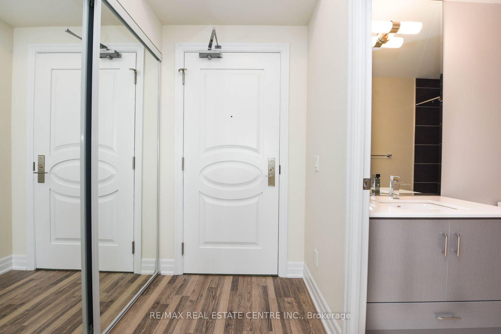 Condo for sale at 508-9075 Jane Street, Vaughan, Ontario, L4K 0L7 - Concord - MLS: N12968772