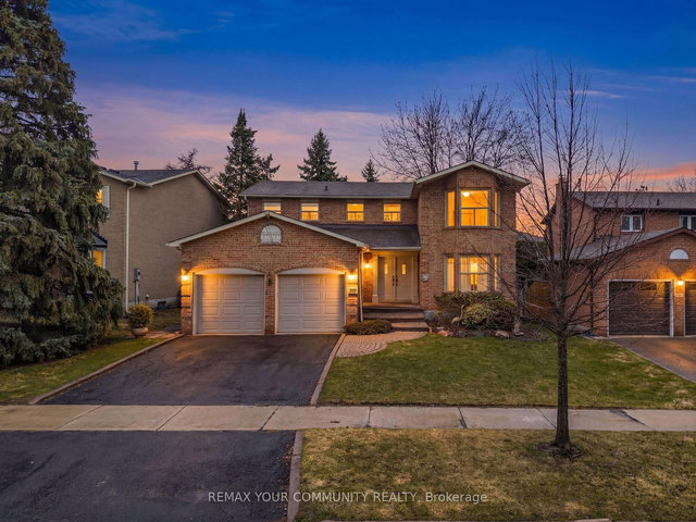 42 Houseman Crescent