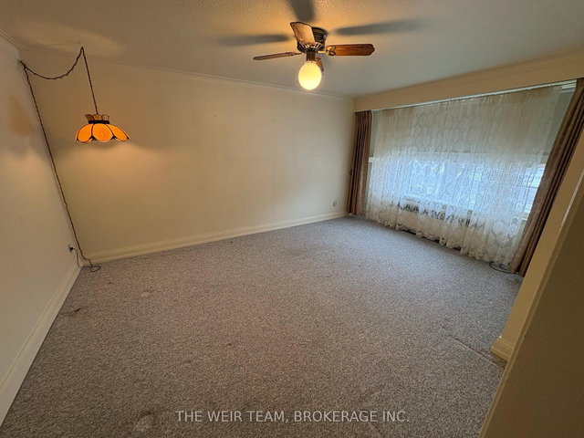 32 Meadowview Avenue