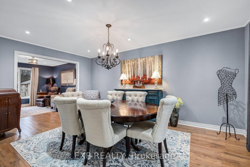 103 Compton Cres, Bradford West Gwillimbury — 13