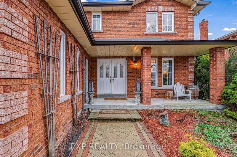 103 Compton Cres, Bradford West Gwillimbury — 2