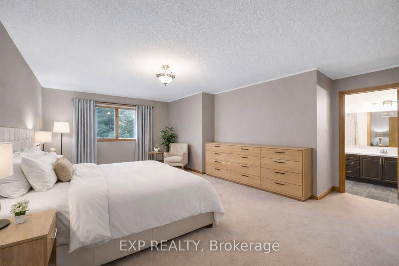 103 Compton Cres, Bradford West Gwillimbury — 25