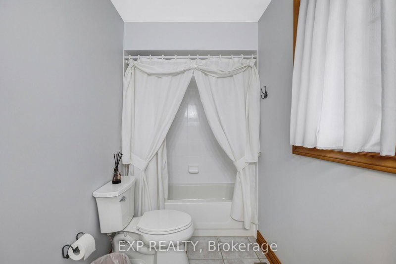 103 Compton Cres, Bradford West Gwillimbury — 30