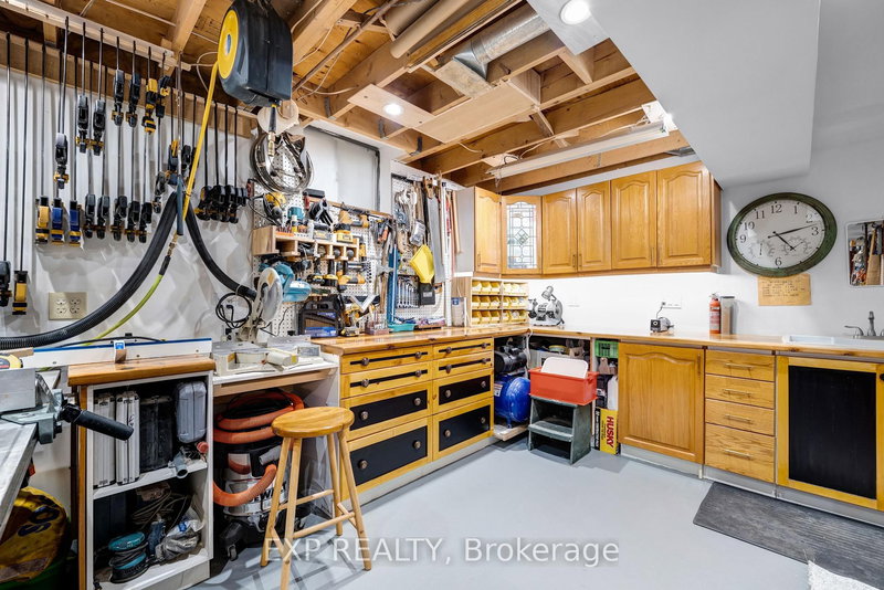 103 Compton Cres, Bradford West Gwillimbury — 37