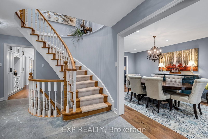 103 Compton Cres, Bradford West Gwillimbury — 5