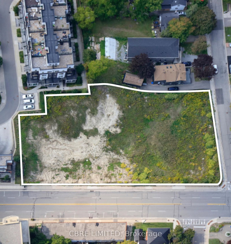 15306 & 15314 Yonge St, Aurora, L4G 1N4 | Image 2