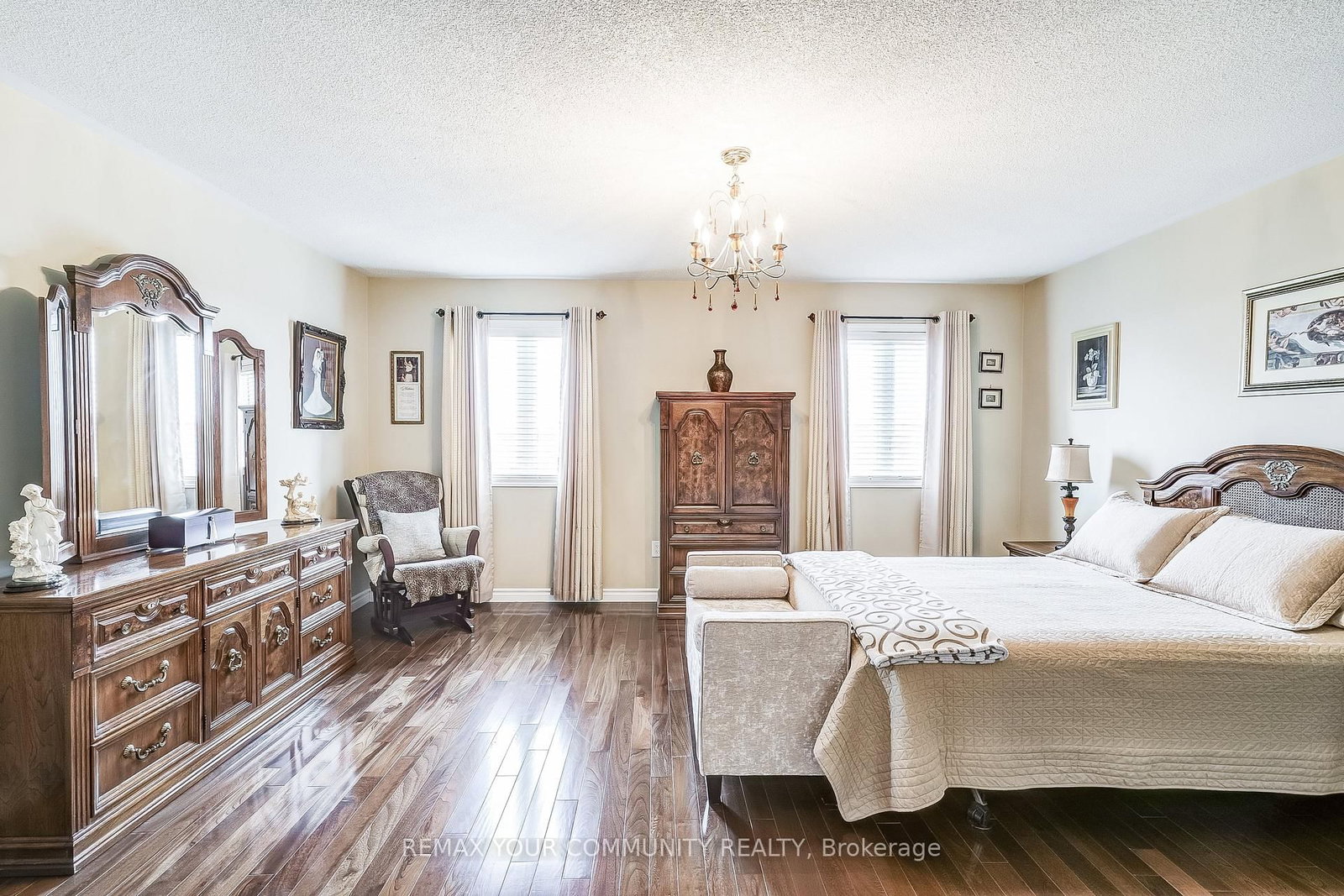 Townhouse for sale at 18 Muscadel Road, Vaughan, Ontario, L4H 3L8 - Vellore Village - MLS: N12969512