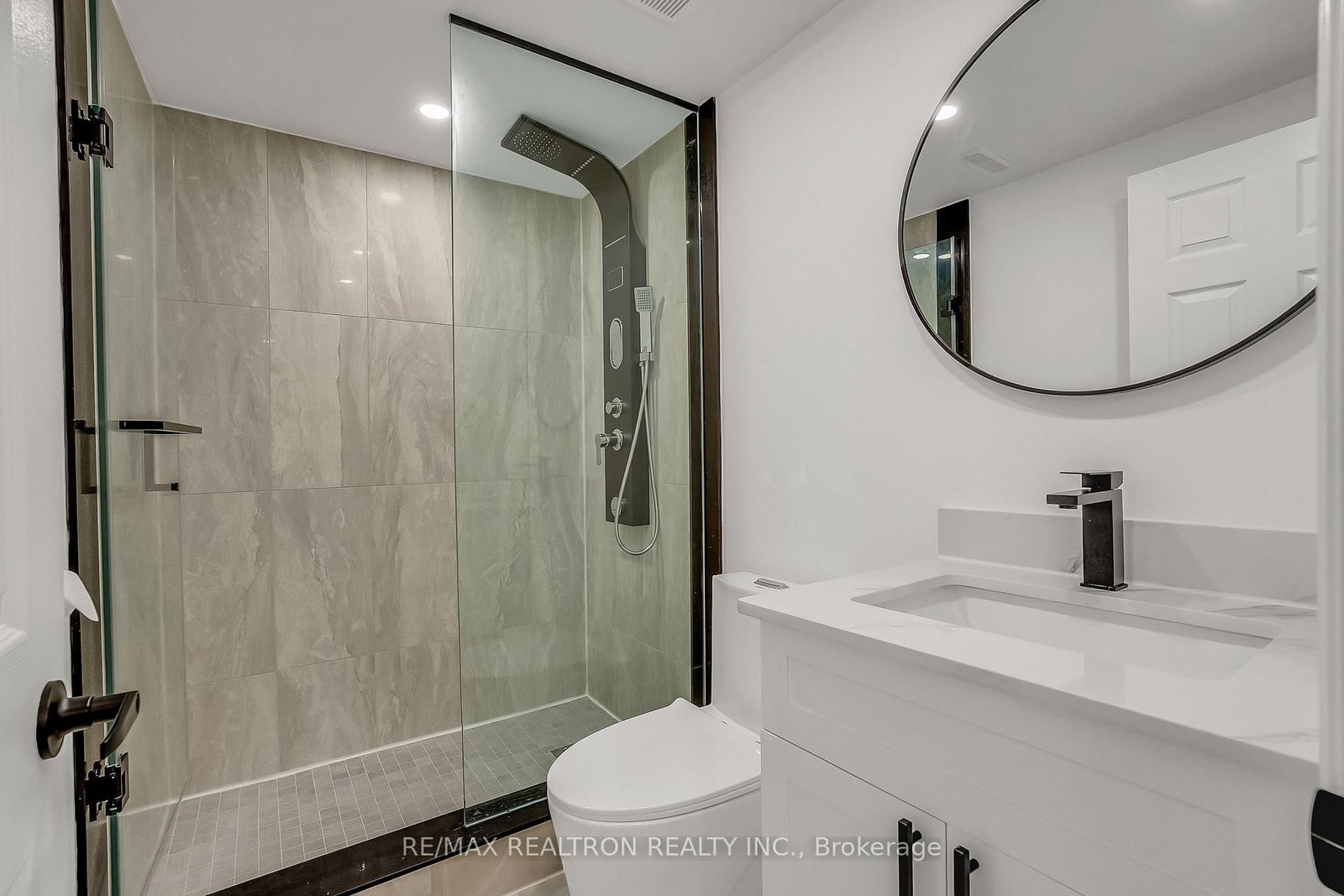 Detached House for sale at 135 Prairie Rose Drive, Richmond Hill, Ontario, L4S 0M8 - Rural Richmond Hill - MLS: N12969748