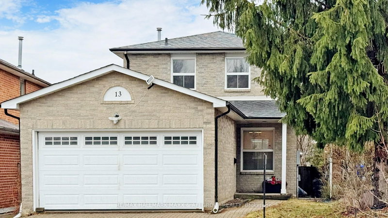 13 Don Head Village Blvd, Richmond Hill, L4C 7M3 | Image 2