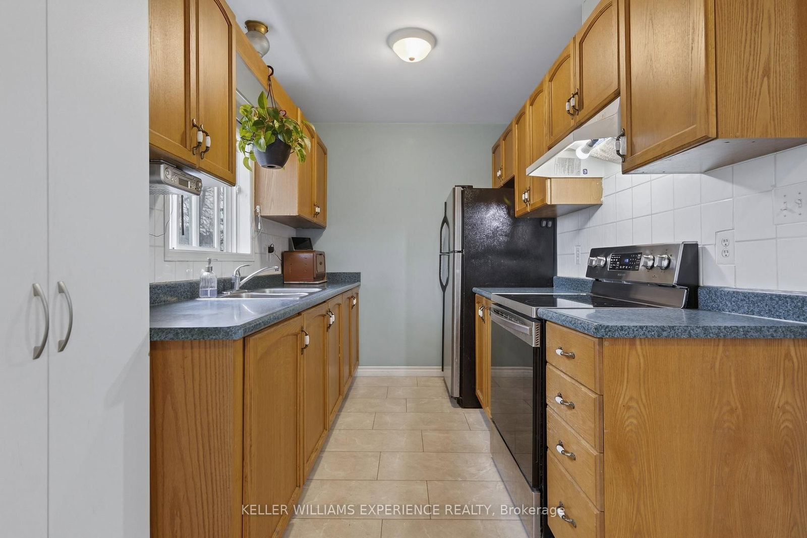 Detached House for sale at 125 SIMCOE Street, Essa, Ontario, L0M 1B0 - Angus - MLS: N12969932