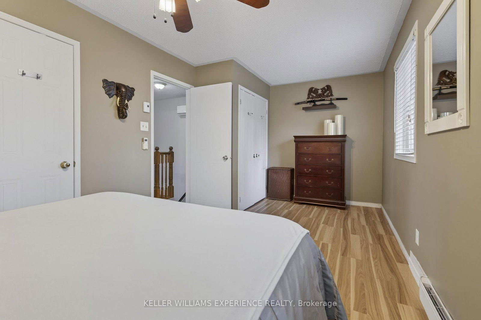 Detached House for sale at 125 SIMCOE Street, Essa, Ontario, L0M 1B0 - Angus - MLS: N12969932