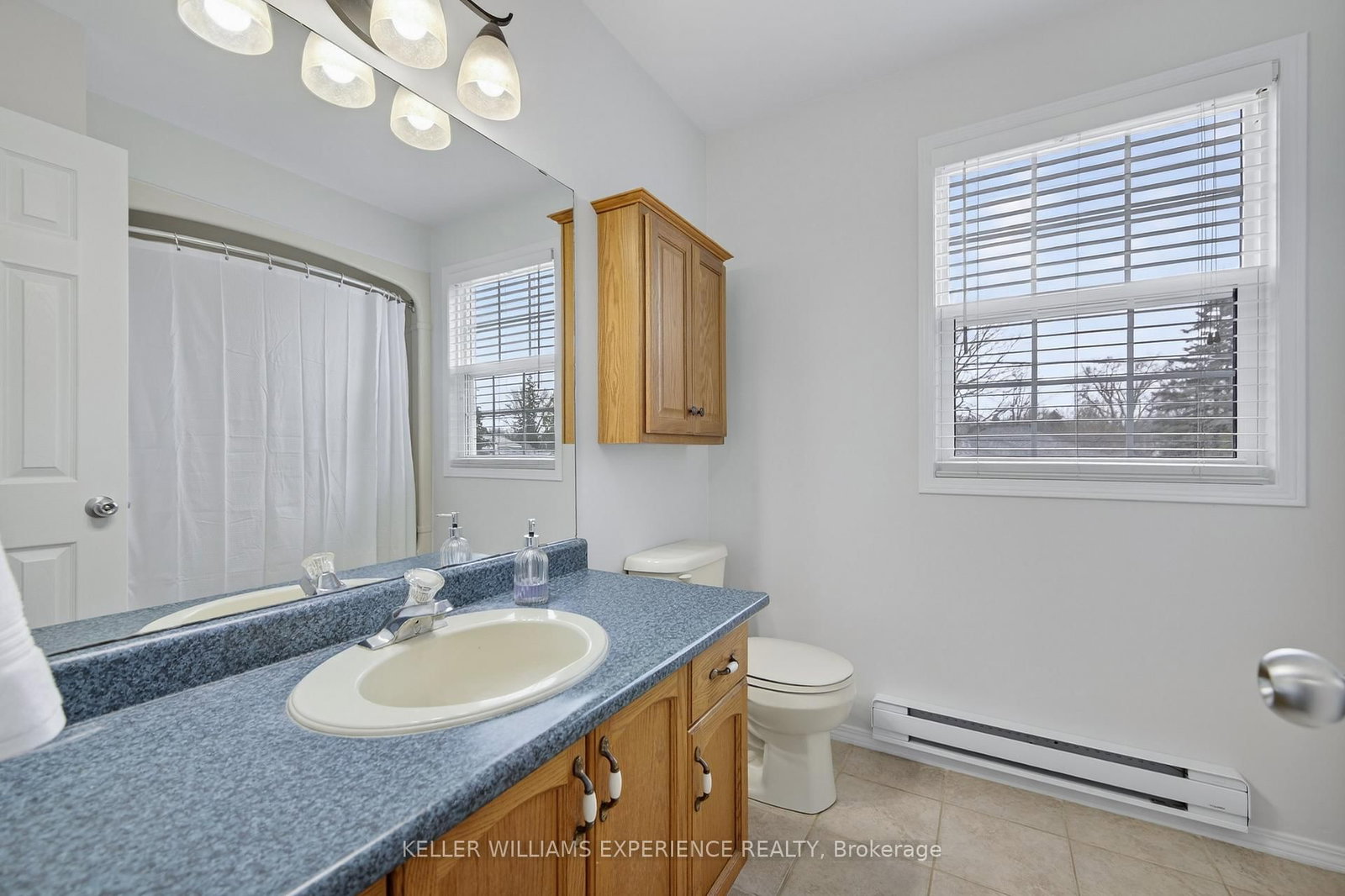 Detached House for sale at 125 SIMCOE Street, Essa, Ontario, L0M 1B0 - Angus - MLS: N12969932