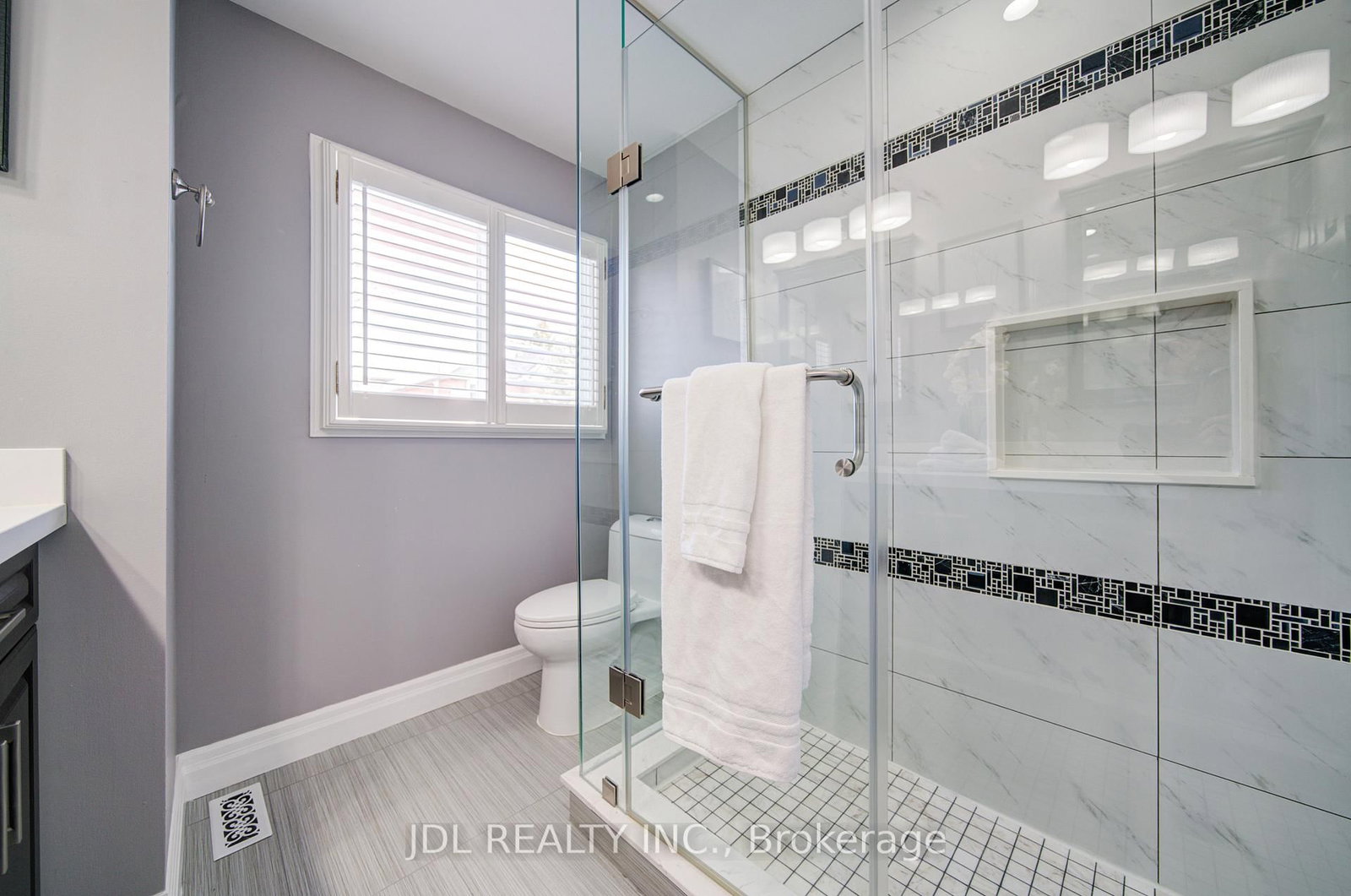 Detached House for sale at 50 Summitcrest Drive, Richmond Hill, Ontario, L4S 1A7 - Devonsleigh - MLS: N12970124