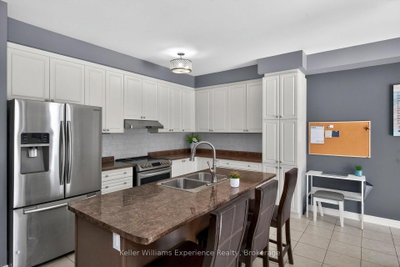 2090 Webster Boulevard — photo 6