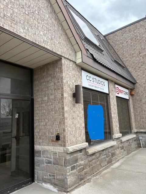 5 - 56 Pennsylvania Ave, Vaughan, L4K 3V9 | Image 2