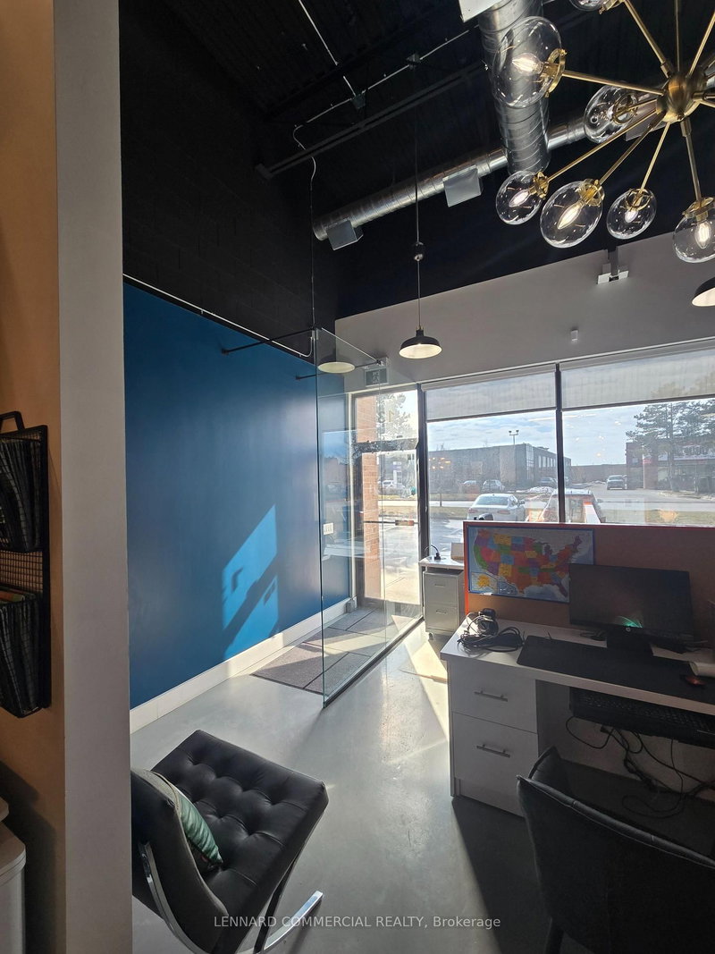 13 - 90 Winges Rd, Vaughan, L4L 6A9 | Image 2