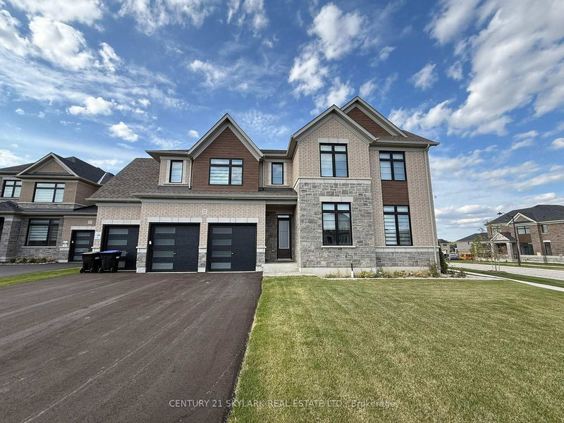 22 Mahogany Tr, Adjala-Tosorontio, L0G 1W0 | Image 3