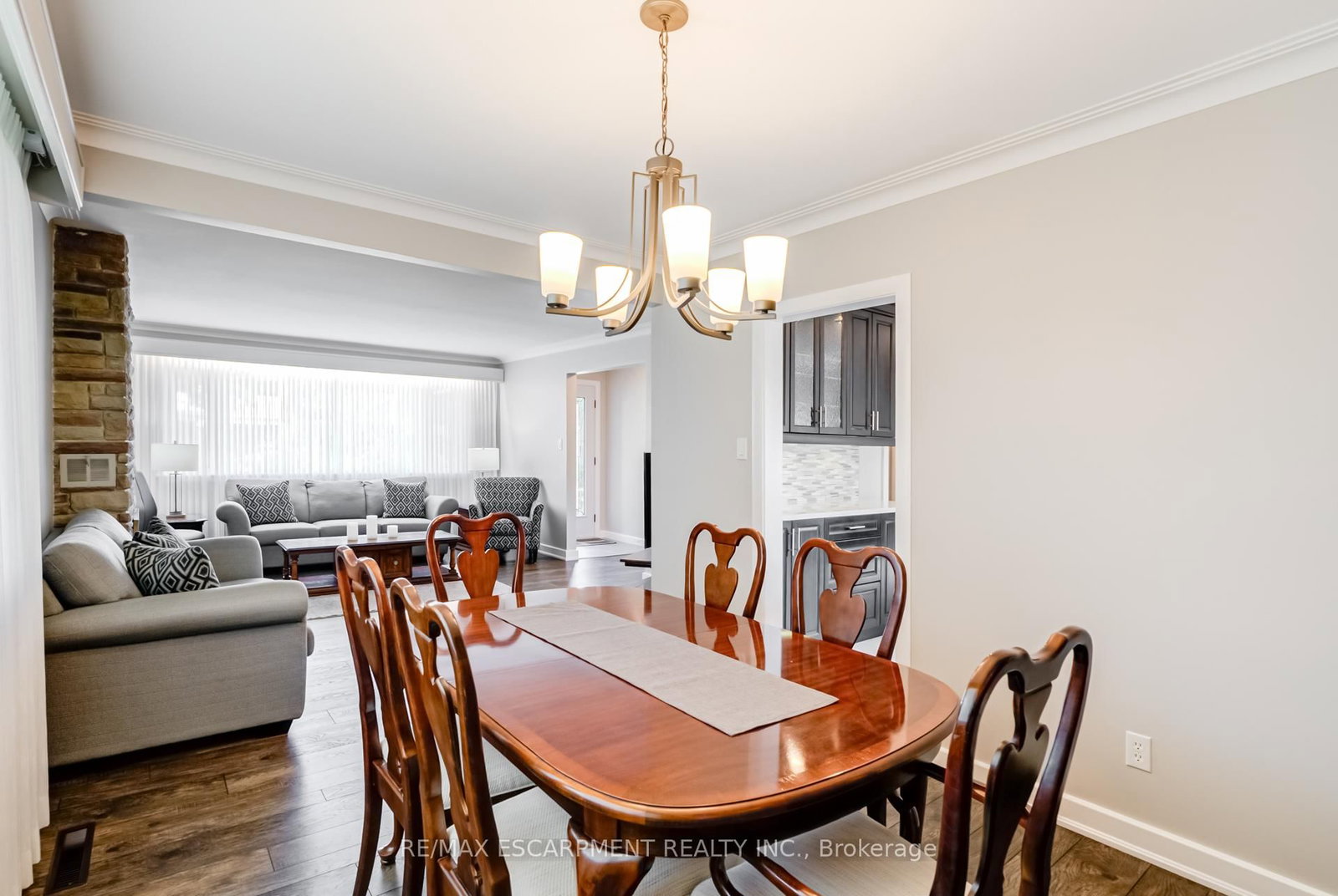 Detached House for sale at 5 Albert Street, New Tecumseth, Ontario, L9R 1J4 - Alliston - MLS: N12971666