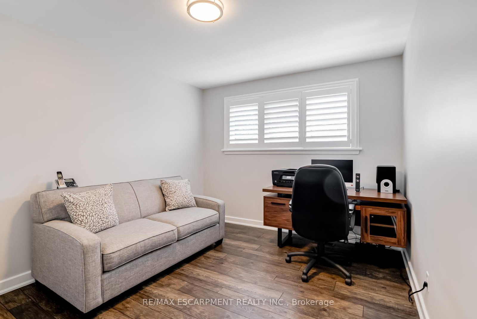 Detached House for sale at 5 Albert Street, New Tecumseth, Ontario, L9R 1J4 - Alliston - MLS: N12971666