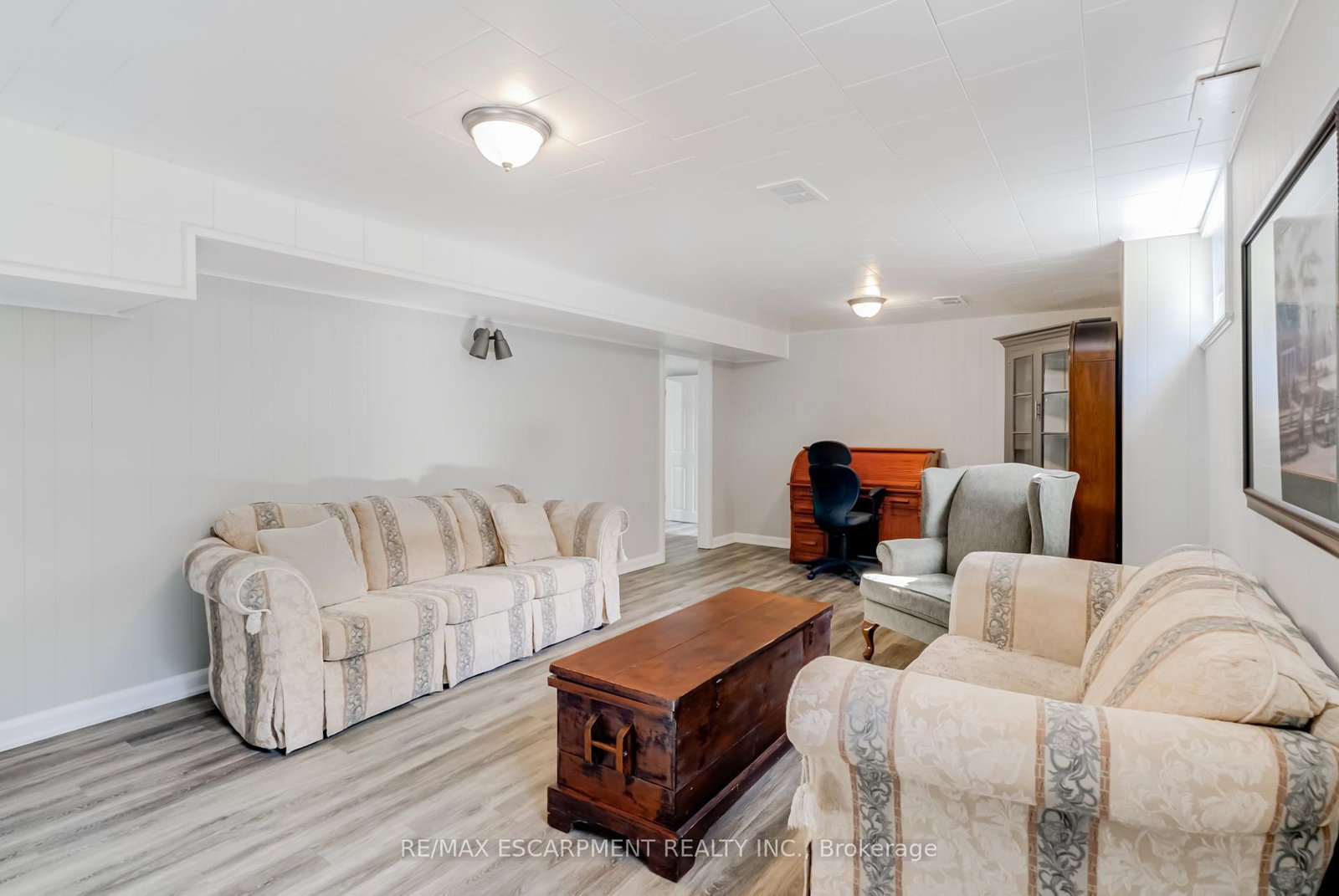 Detached House for sale at 5 Albert Street, New Tecumseth, Ontario, L9R 1J4 - Alliston - MLS: N12971666