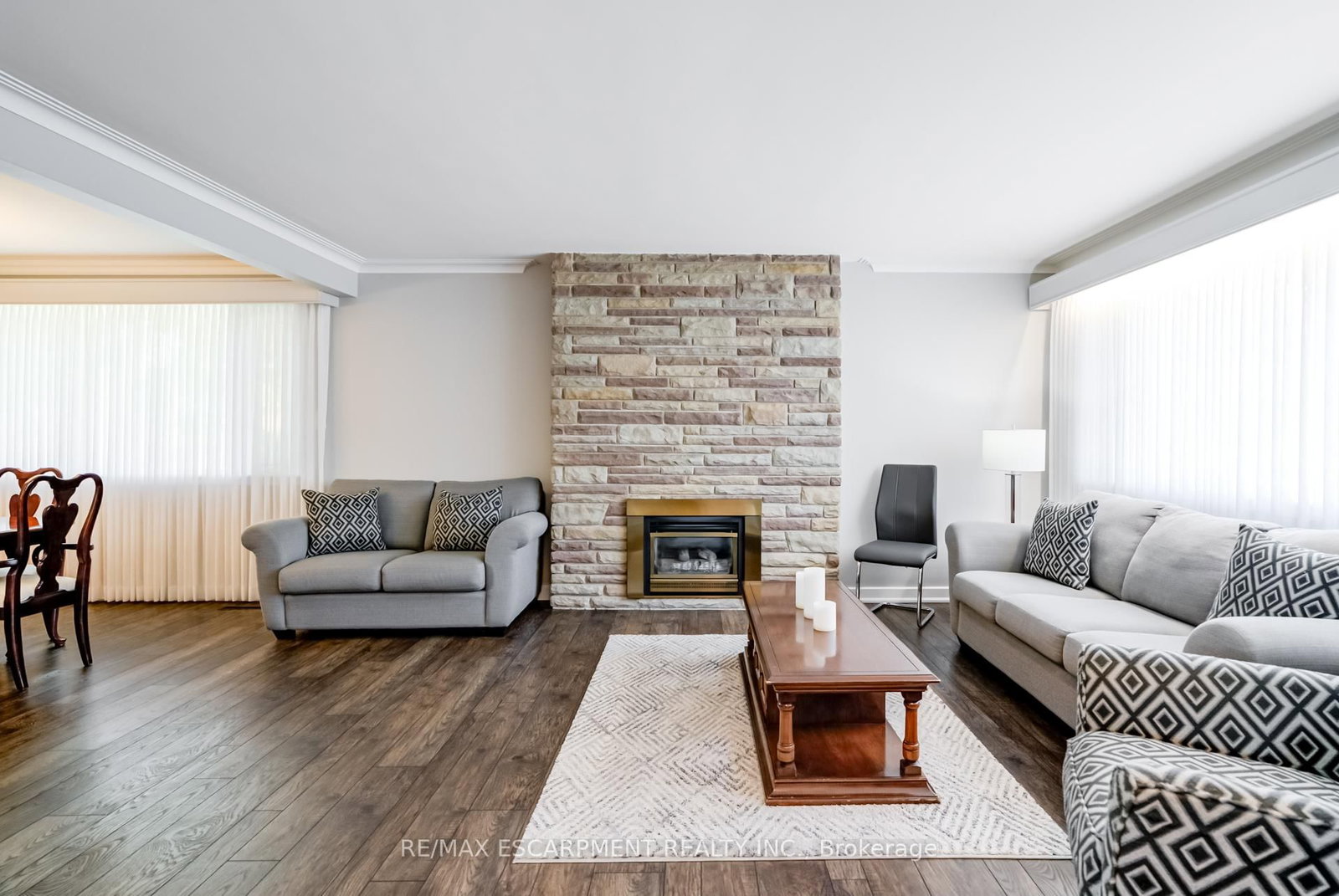 Detached House for sale at 5 Albert Street, New Tecumseth, Ontario, L9R 1J4 - Alliston - MLS: N12971666