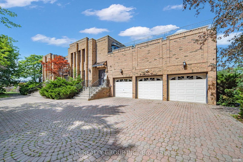 9 Forson Court