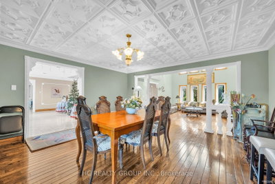 9 Forson Court • Markham, ON photo 8