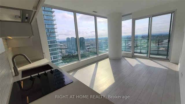 5703 - 898 Portage Parkway