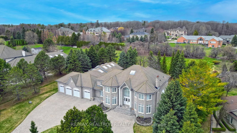 23 Kensington Drive