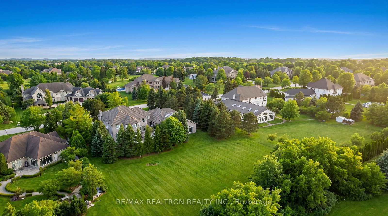 23 Kensington Drive - Photo 36