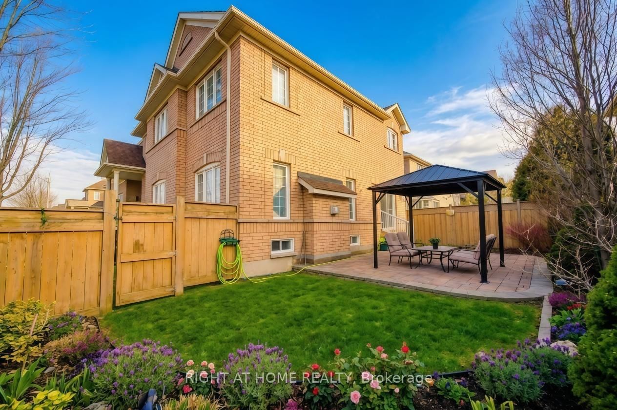 Detached House for sale at 115 Westolivia Trail, Vaughan, Ontario, L4J 0C2 - Patterson - MLS: N12973202