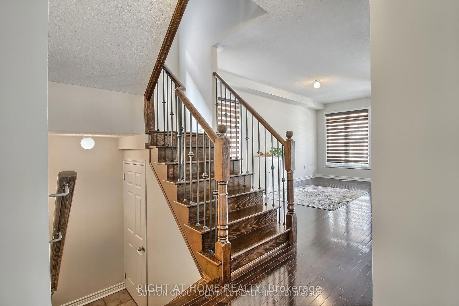 112 Betony Drive - Photo 7