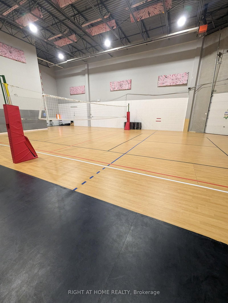 4 - 189 Earl Stewart Dr, Aurora, L4G 6V5 | Image 2