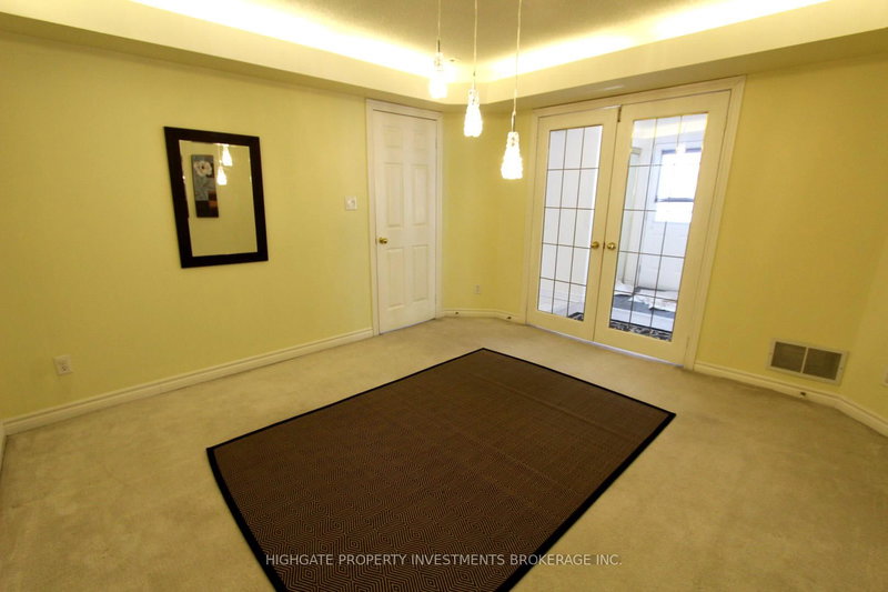 83 - 151 Townsgate Dr, Vaughan, L4J 8J7 | Image 3