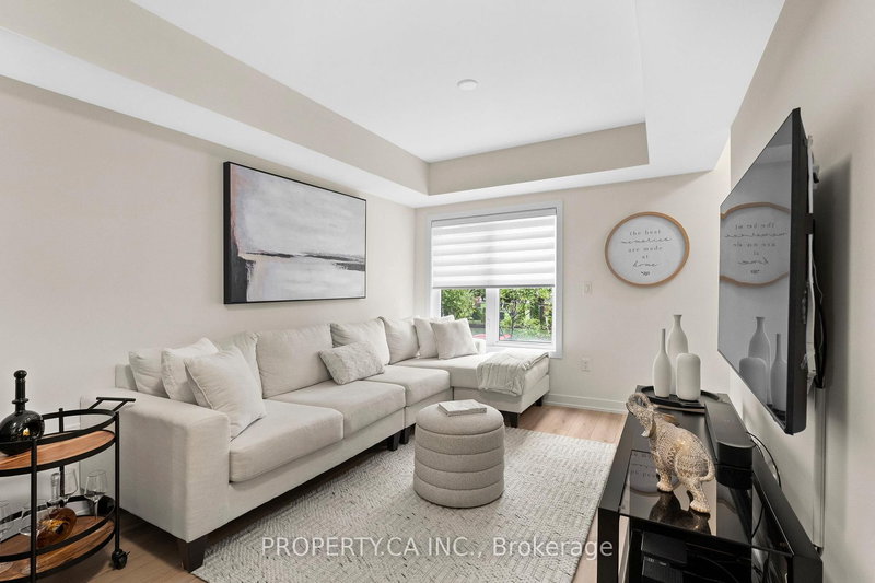 58 Elizabeth St S #2207, Richmond Hill, Ontario