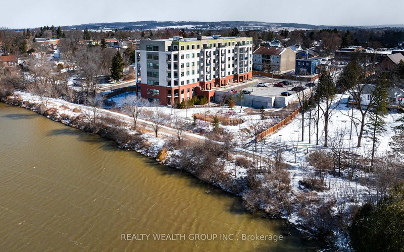 home for sale on 608-64 Queen Street S