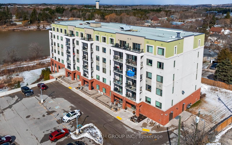 608 - 64 Queen Street S