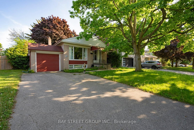 home for lease on Main-394 Centre Street E