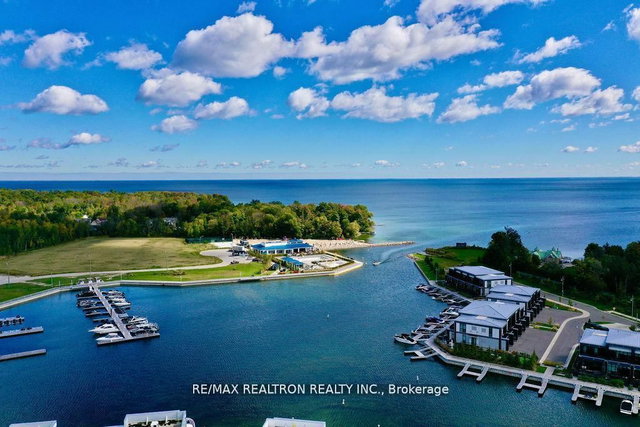 C404 - 301 Sea Ray Avenue