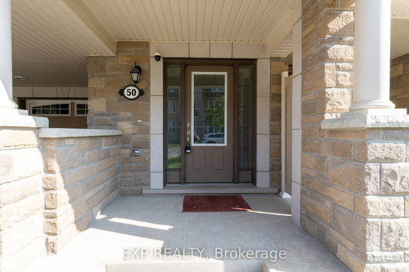 50 Casely Ave, Richmond Hill, L4S 0K3 | Image 3