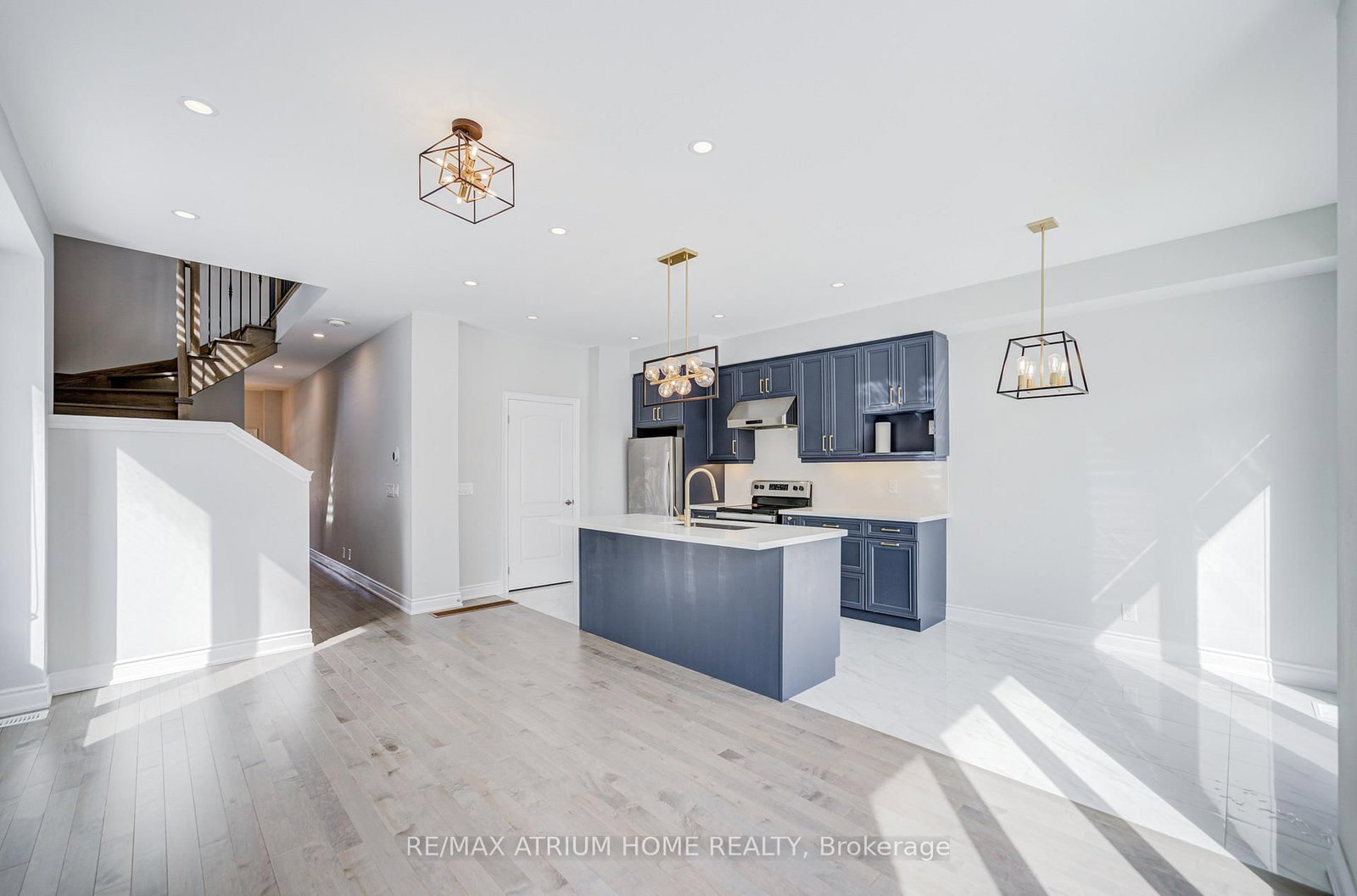 Townhouse for sale at 3 Jessica Antonella Street, Markham, Ontario, L6C 3J6 - Angus Glen - MLS: N12974450