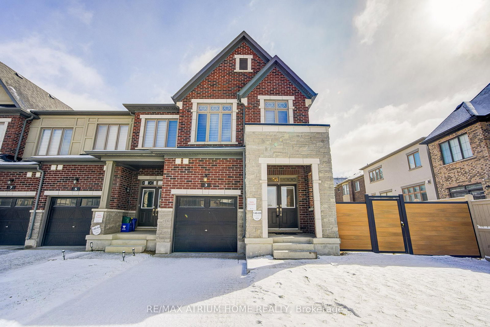 Townhouse for sale at 3 Jessica Antonella Street, Markham, Ontario, L6C 3J6 - Angus Glen - MLS: N12974450