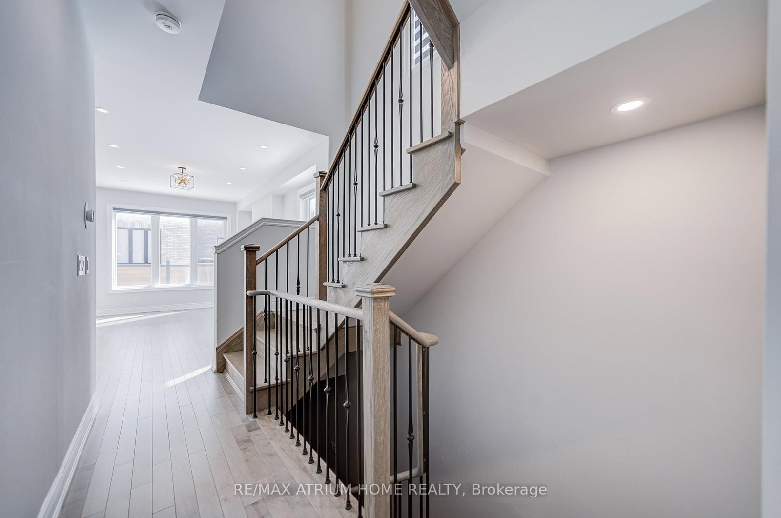 Townhouse for sale at 3 Jessica Antonella Street, Markham, Ontario, L6C 3J6 - Angus Glen - MLS: N12974450