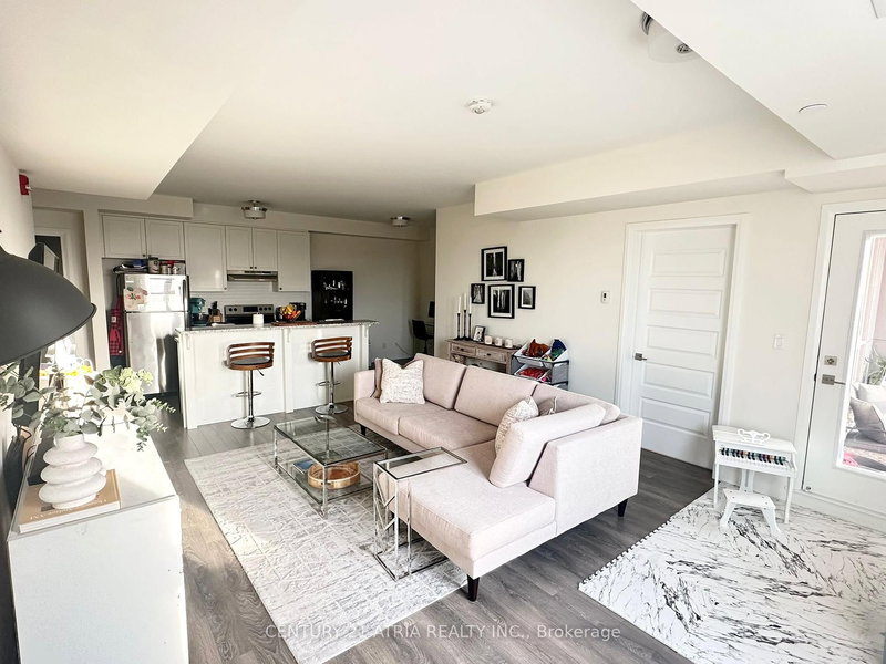 607 - 58 Adam Sellers St, Markham, L6B 1P5 | Image 2