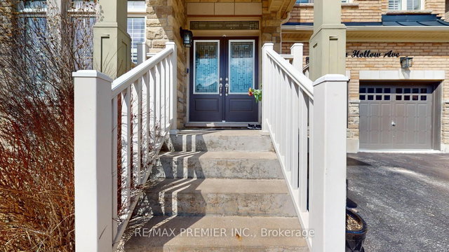 48 Heron Hollow Avenue