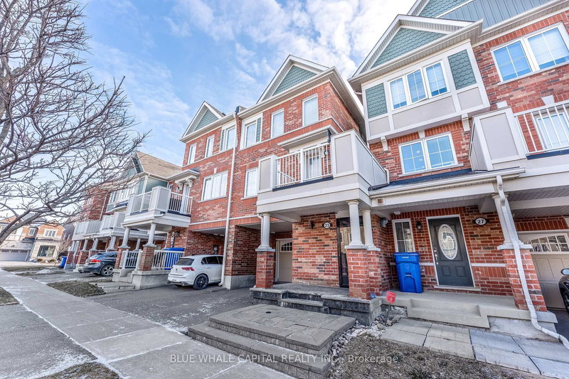 23 Minlow Way, Aurora, L4G 0Y2 | Image 2