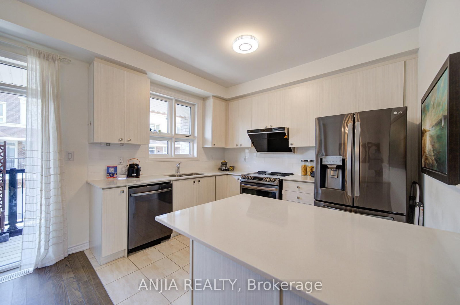 Townhouse for sale at 64 Chicago Lane, Markham, Ontario, L6E 2C1 - Wismer - MLS: N12974544