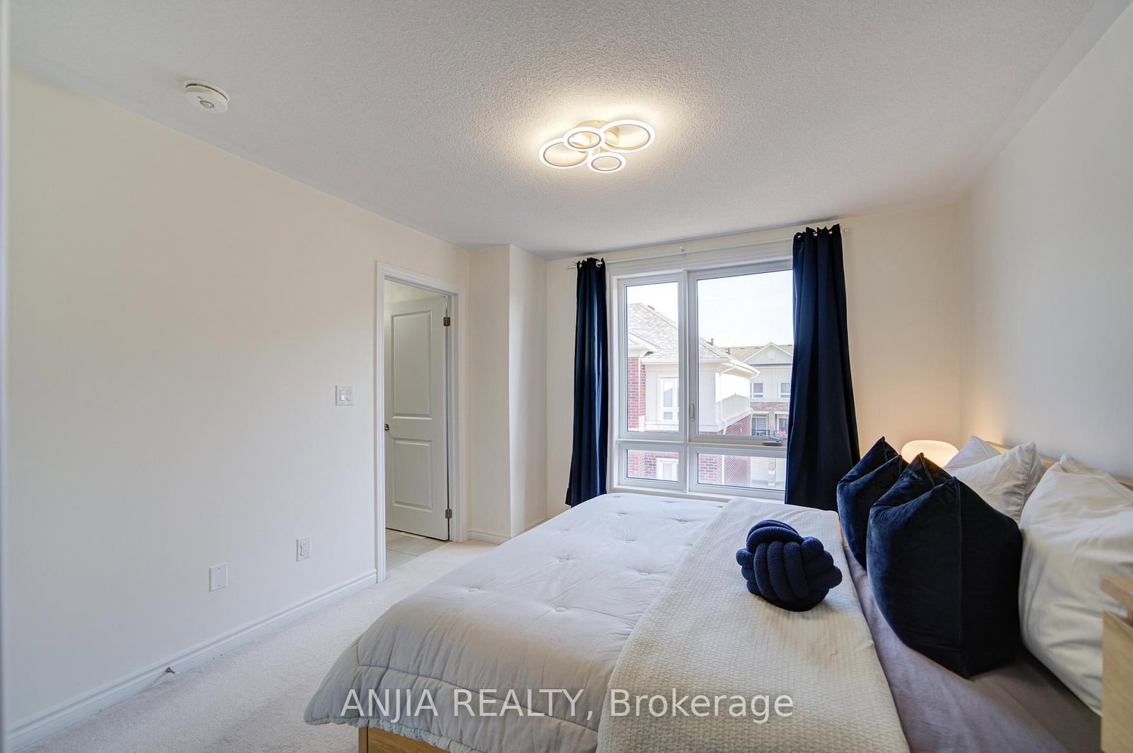 Townhouse for sale at 64 Chicago Lane, Markham, Ontario, L6E 2C1 - Wismer - MLS: N12974544